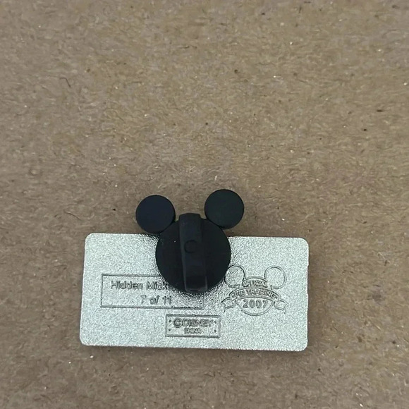Hidden Mickey License Plate Pin - Picture 2 of 2